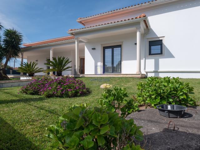 Casa venda em Serralheira, Caldas Da Rainha