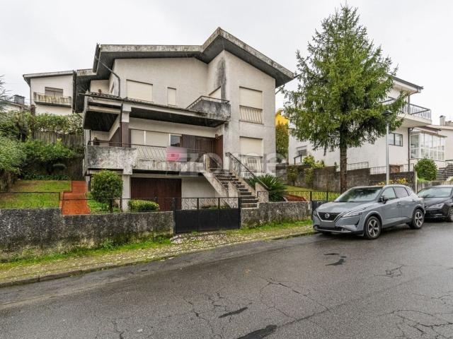 Casa venda em Agrelo, Braga