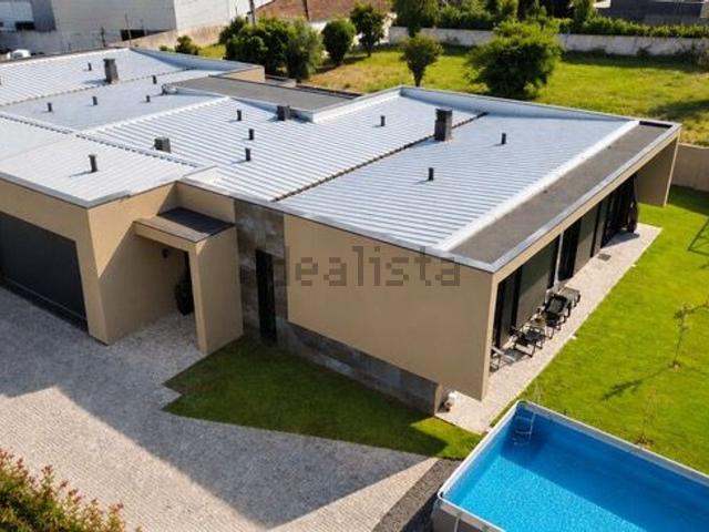 Casa venda em Agrelo, Braga