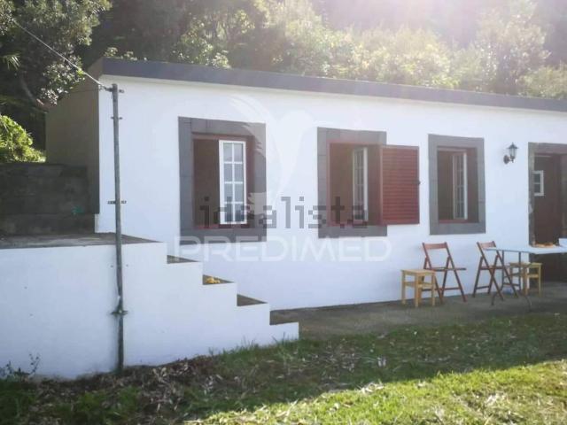 Casa venda em Açores, Velas