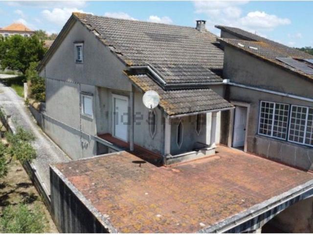 Casa venda em Ourém, Santarém