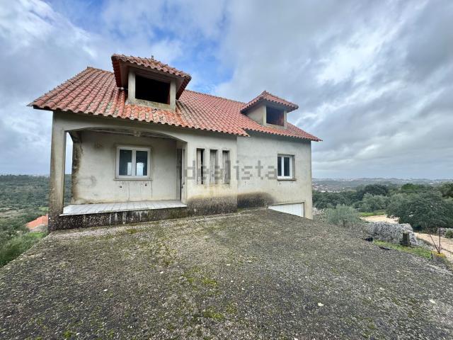 Casa venda em Ourém, Santarém