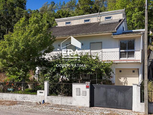 Casa venda em Ourém, Santarém
