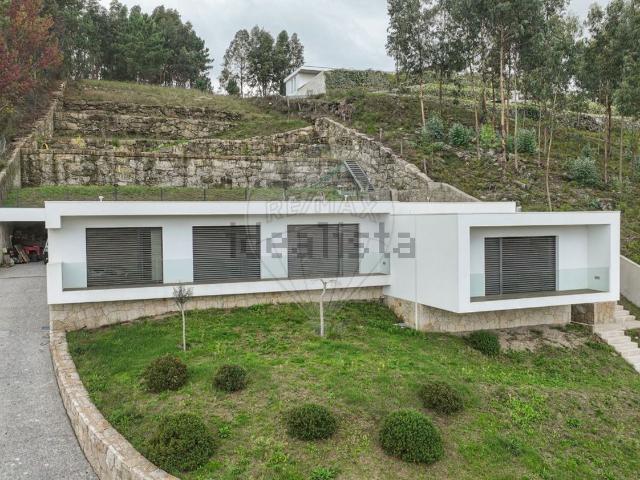 Moradia venda em Nossa Senhora Do Amparo, Portela
