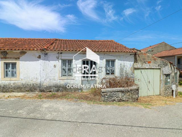 Casa venda em Ourém, Santarém