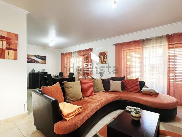 Casa venda em Ourém, Santarém