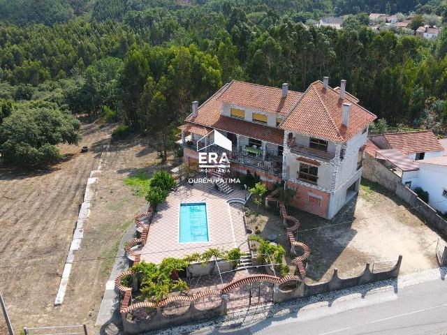 Casa venda em Ourém, Santarém