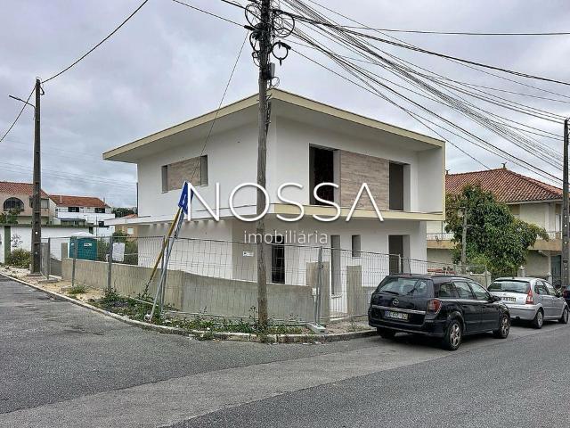 Casa venda em Casal do Chapim, Odivelas