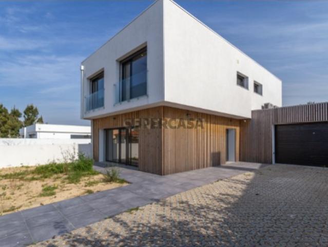 Casa venda em Azeitão (São Lourenço e São Simão), Setúbal