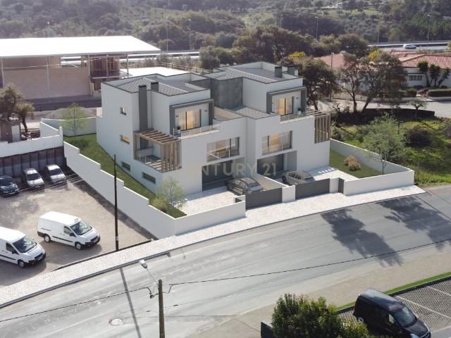 Casa venda em Pedrome, Leiria