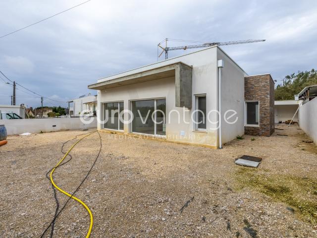 Casa venda em Cruz d'Areia, Leiria