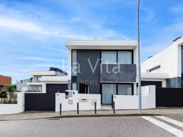 Vivenda venda em Oeiras, Lisboa