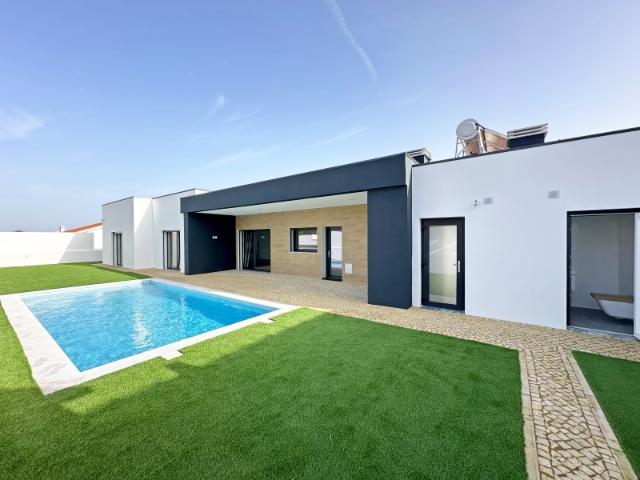 Casa venda em Azeitão (São Lourenço e São Simão), Setúbal
