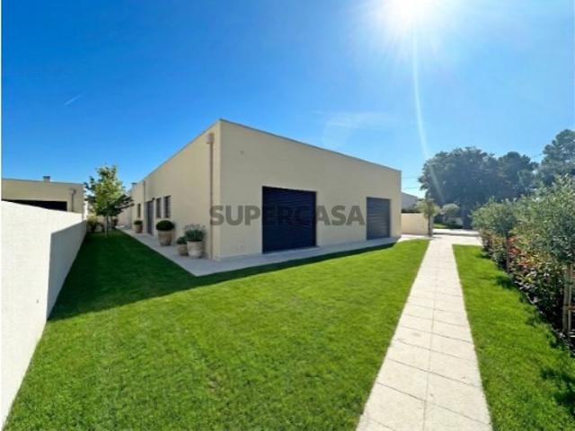 Casa venda em Azeitão (São Lourenço e São Simão), Setúbal