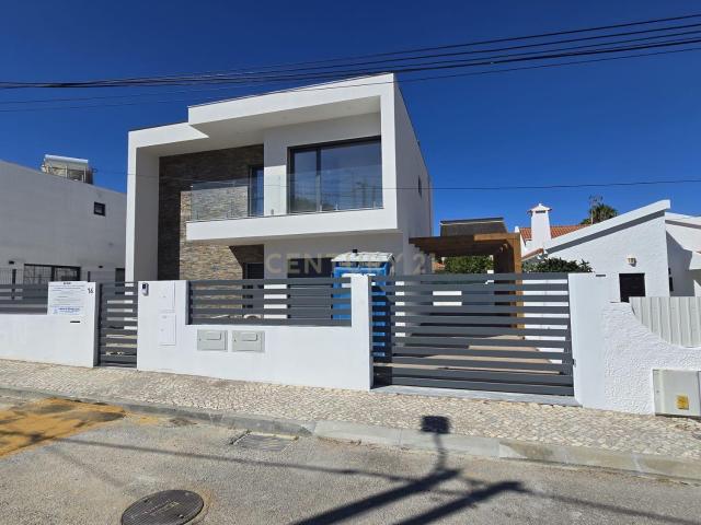 Casa venda em Vale Bem, Almada