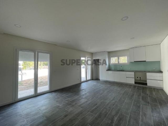 Casa venda em Oliveira Do Bairro, Aveiro