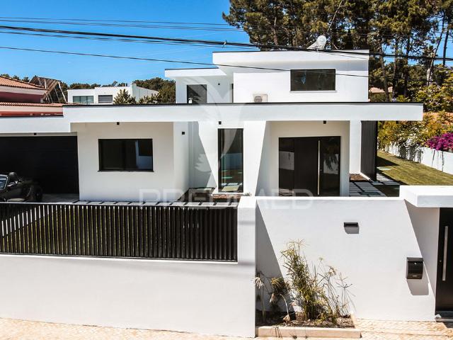 Casa venda em Vale de Milhaços, Seixal