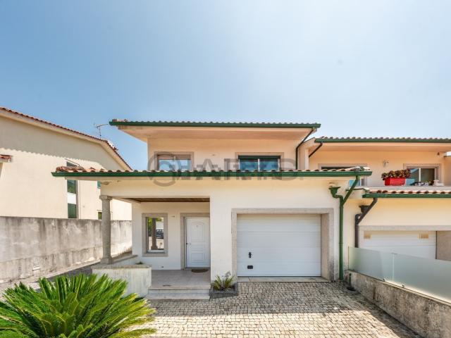 Casa venda em Gavião, Braga
