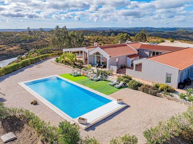 Casa venda em Monte Ruivo, Odiáxere
