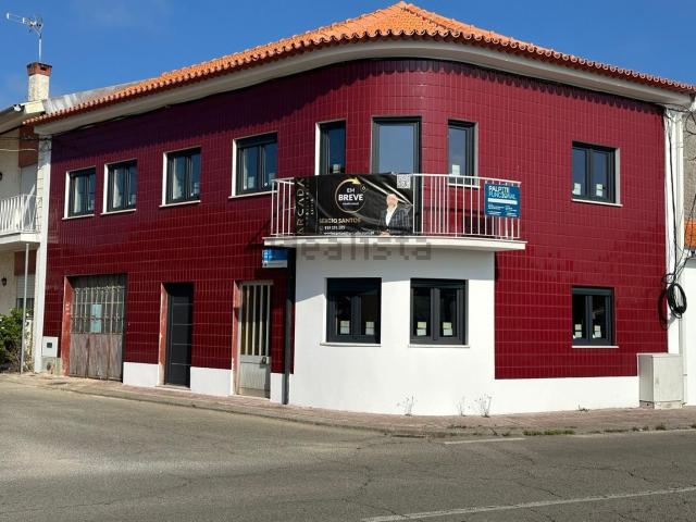 Casa venda em Oliveira Do Bairro, Aveiro