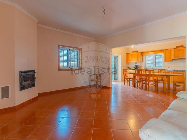 Casa venda em Oliveira Do Bairro, Aveiro