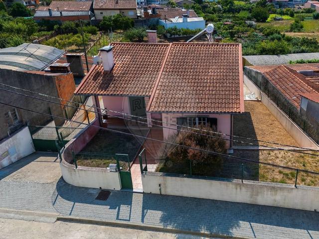 Casa venda em Oliveira Do Bairro, Aveiro