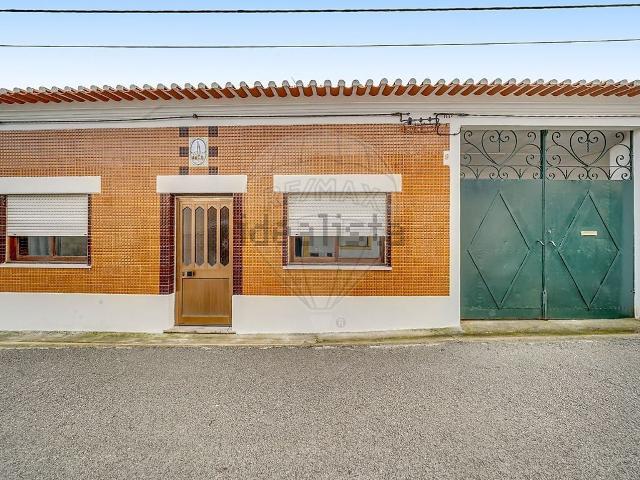 Casa venda em Oliveira Do Bairro, Aveiro