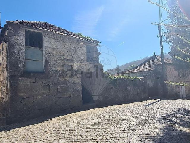 Casa venda em Marecos, Porto