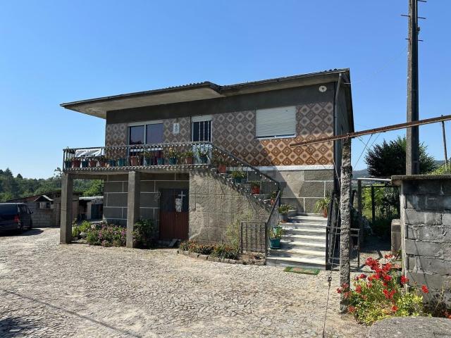 Casa venda em Marecos, Porto