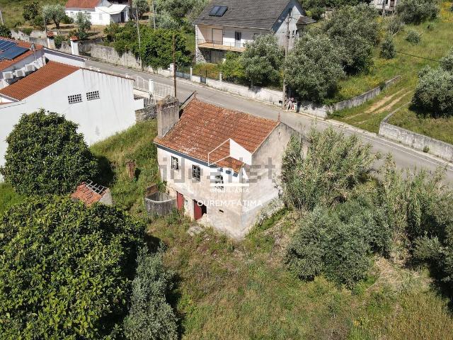 Casa venda em Ourém, Santarém