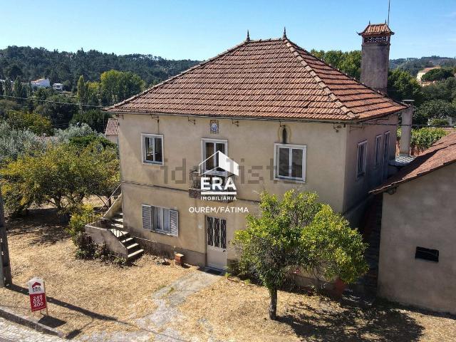 Casa venda em Ourém, Santarém