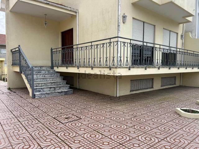 Casa alugar em São Martinho de Arnelas, Vila Nova De Gaia