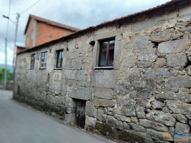 Casa venda em Oliveira De Frades, Viseu