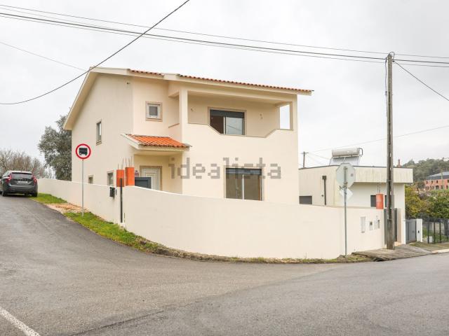 Casa venda em Oliveira Do Bairro, Aveiro