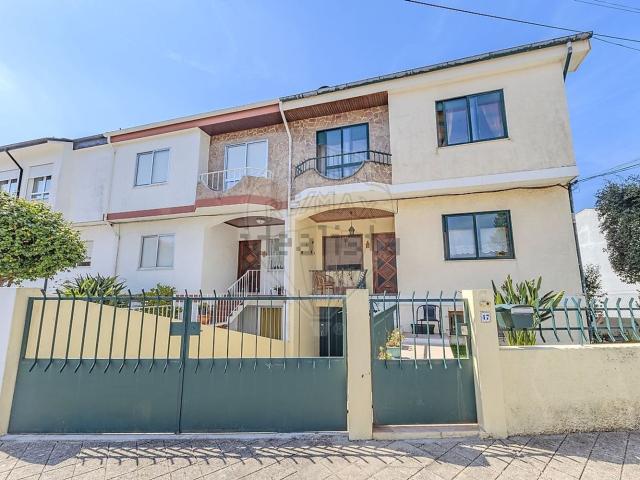 Casa venda em Oliveira do Douro, Vila Nova De Gaia