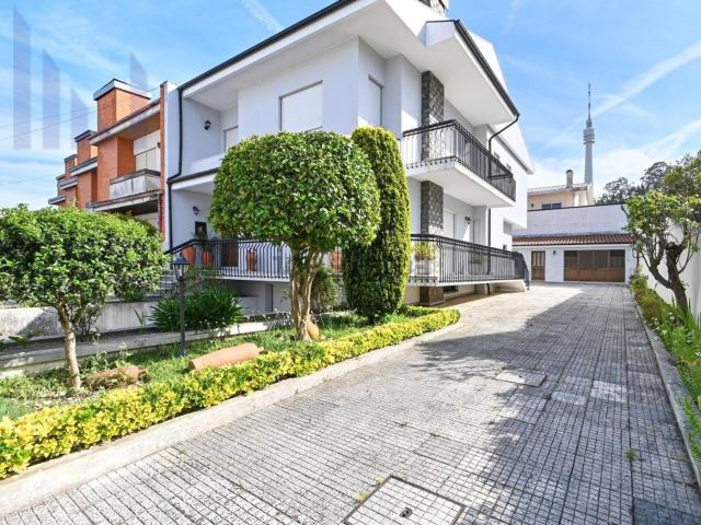 Casa venda em Oliveira do Douro, Vila Nova de Gaia