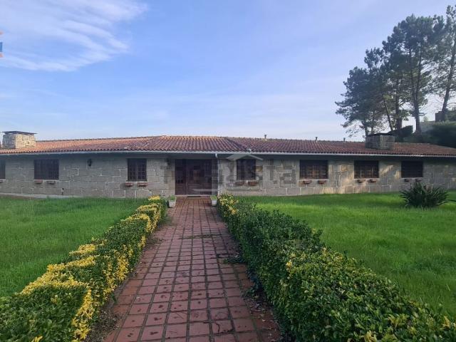 Casa venda em Oliveira do Douro, Vila Nova De Gaia