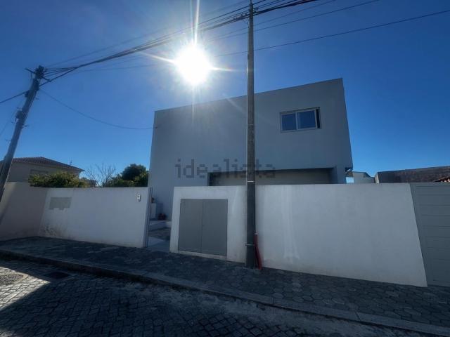 Casa venda em Oliveira do Douro, Vila Nova De Gaia