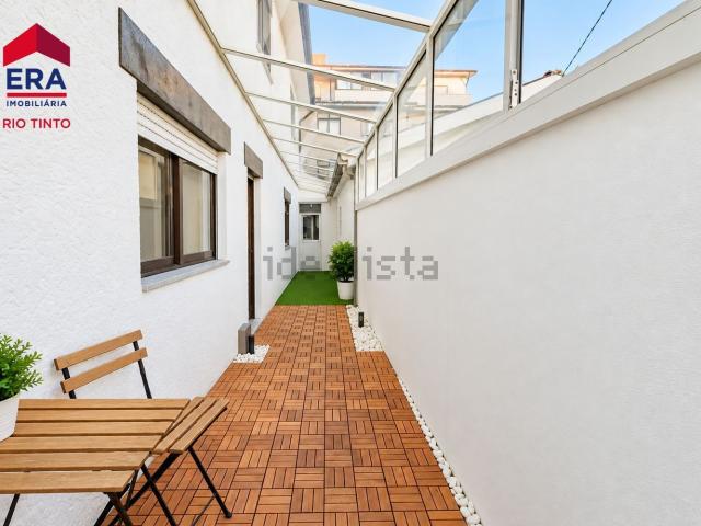 Casa venda em Oliveira do Douro, Vila Nova de Gaia