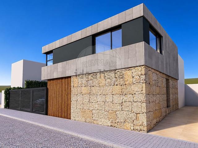 Casa venda em Oliveira, São Paio e São Sebastião, Guimarães