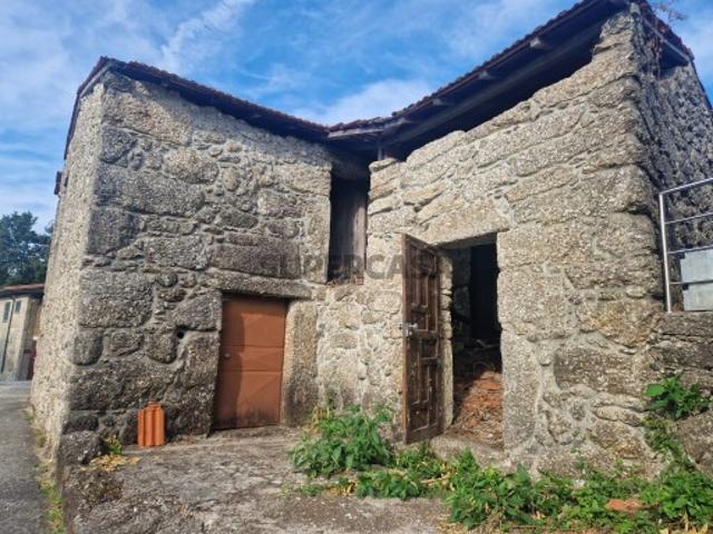Casa venda em Parada Do Bouro, Braga