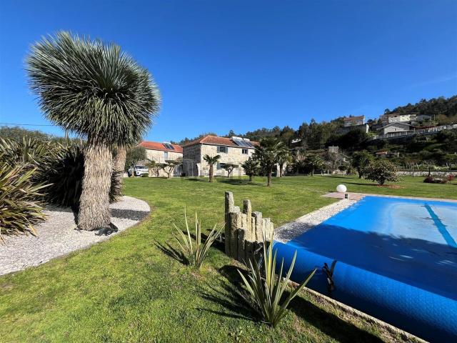 Casa venda em Esmegilde, Marecos