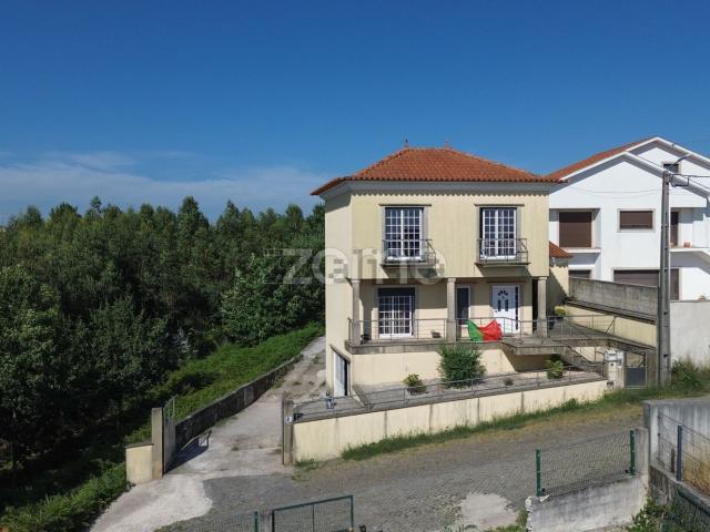 Casa venda em Carvalhosa, Porto
