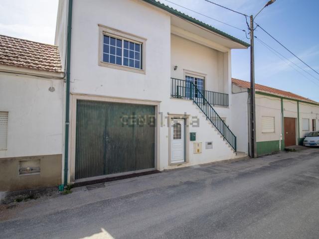 Moradia venda em Paião