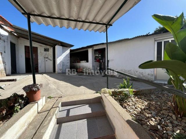 Casa venda em Curvaceiras Pequenas, Tomar