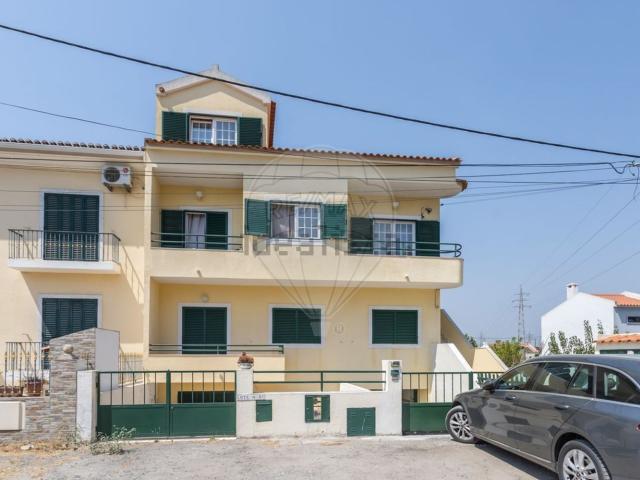 Casa venda em Palhais, Setúbal