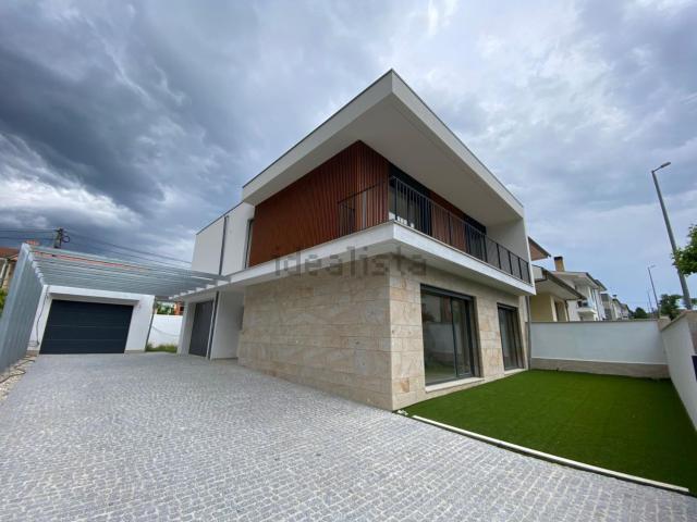 Casa venda em Palmeira, Braga