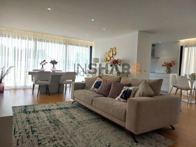 Casa venda em Palmeira, Braga