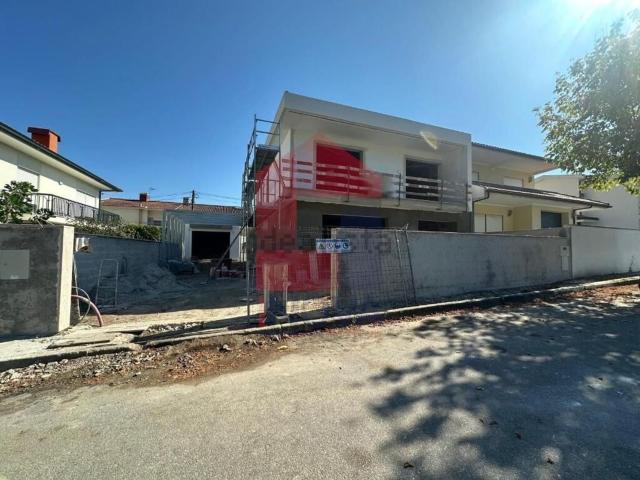 Casa venda em Palmeira, Braga