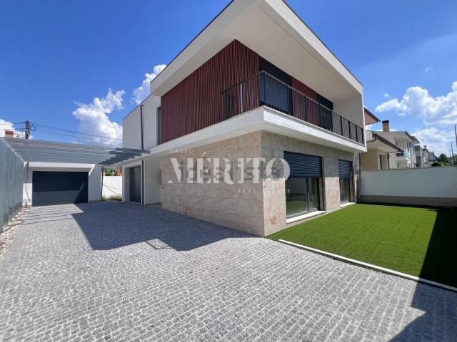 Casa venda em Palmeira, Braga